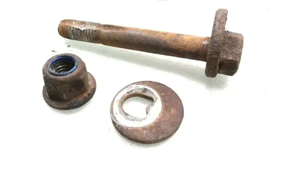 Volvo V50 Rear suspension camber bolt 