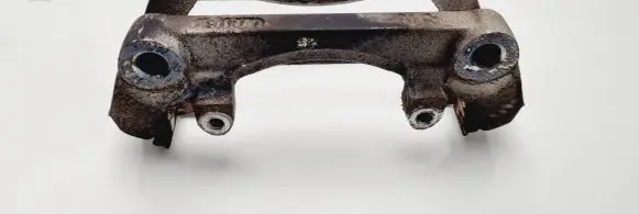 Dodge RAM 1500 DR Brake caliper pad carrier rear 135363