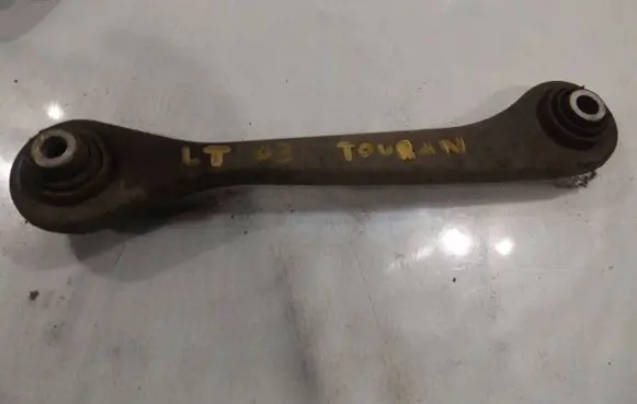 Volkswagen Touran I Rear control arm