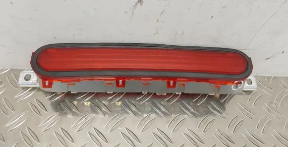 Toyota Corolla Verso AR10 Third/center stoplight 815700F011