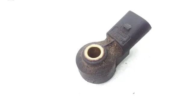 Volkswagen Touran I Detonation knock sensor 030905377C