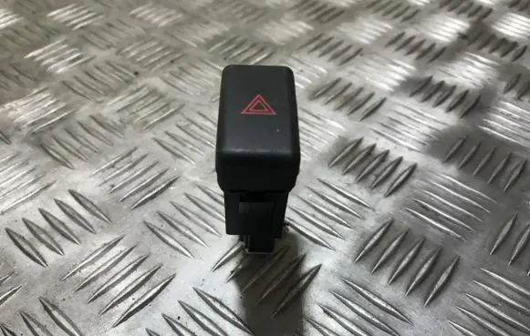 Mazda 3 I Hazard light switch 03750330 bp4k664h0