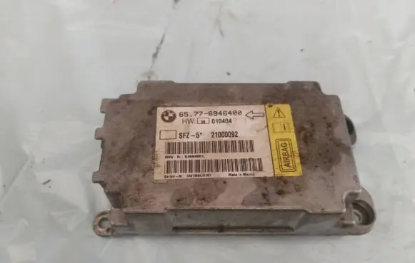 BMW 5 E60 E61 Airbag control unit/module 6946400