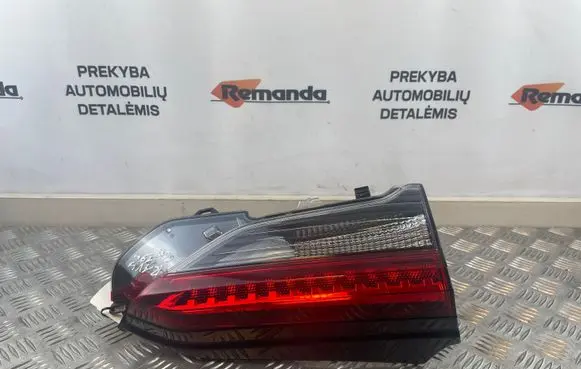Toyota RAV 4 (XA50) Tailgate rear/tail lights 8159042050 A4S1920000