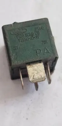 Ford Mondeo MK II Other relay 95BG8C616E1B V23141A1X9