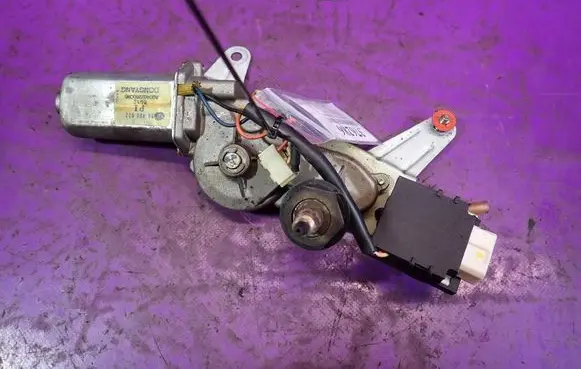 Chevrolet Kalos Front wiper linkage and motor 