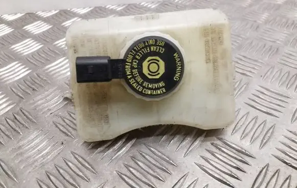 Audi A4 S4 B8 8K Brake fluid reservoir 8K0611301A