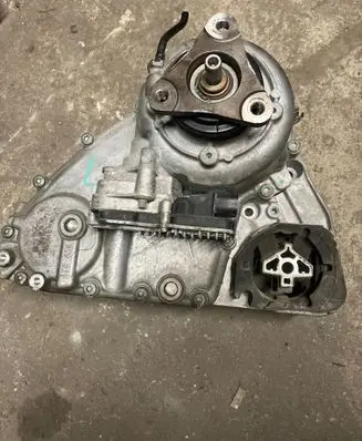 BMW X5 E70 Gearbox transfer box case 7635636 11304C0136 ATC450