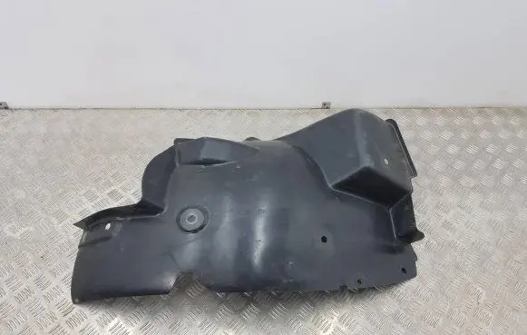Renault Master III Front wheel arch liner splash guards 638436894R