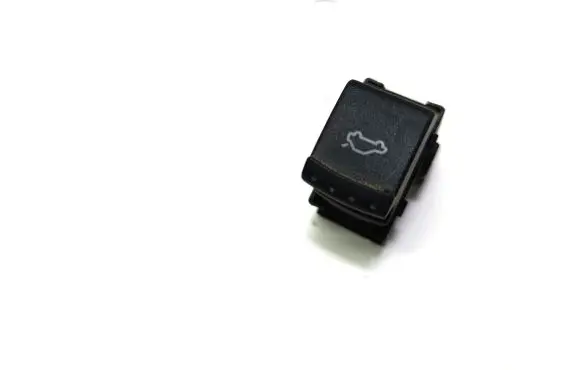 Tailgate opening switch