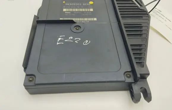 Mercedes-Benz E W210 Other control units/modules 2108203826