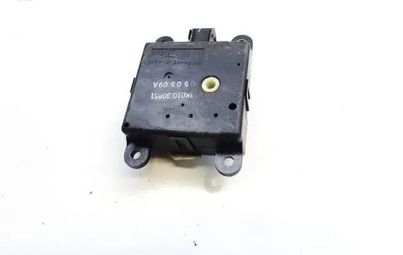 Nissan Murano Z50 Air flap motor/actuator 3k01030851