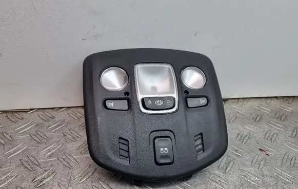 Citroen DS3 Front seat light 9677477877 MP6879