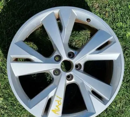 Audi Q4 Sportback e-tron R20 alloy rim 