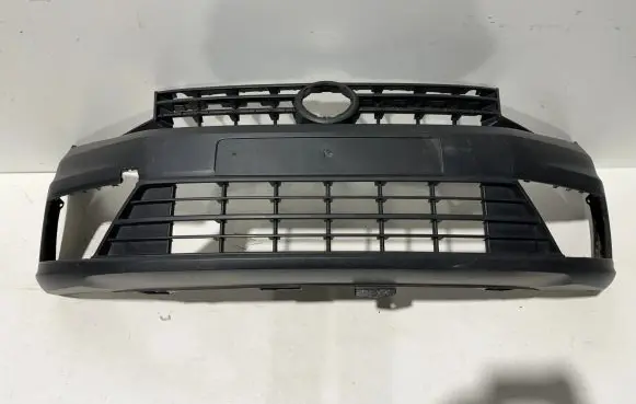 Volkswagen Caddy Front bumper 2K5807221J