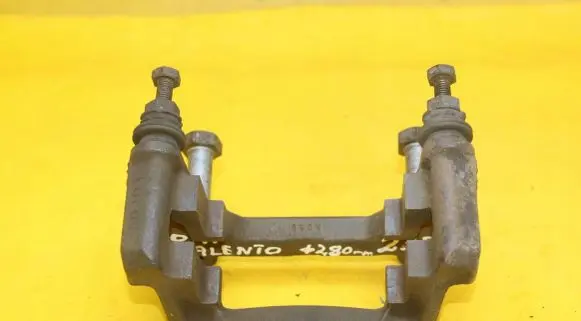 Opel Vivaro Brake caliper pad carrier rear 