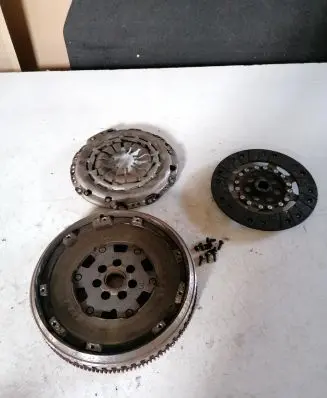 Nissan Juke I F15 Clutch set kit 8200926712