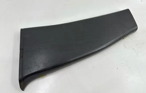Mercedes-Benz C W203 (B) pillar trim (bottom) A2036903540