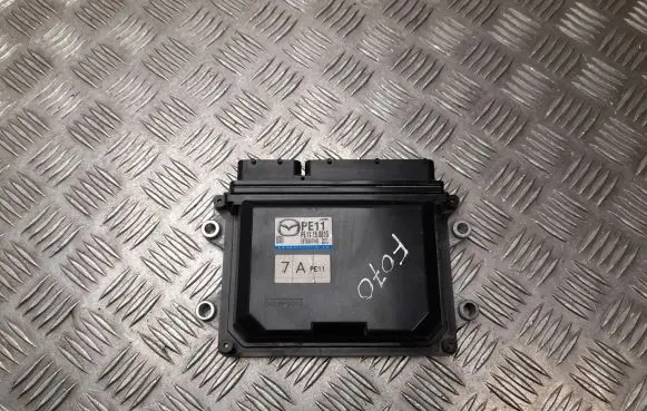 Mazda 6 Engine control unit/module PE1118881G