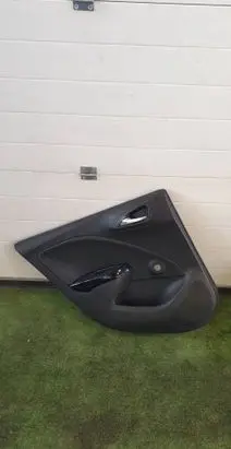 Opel Corsa E Front door card panel trim 464275993