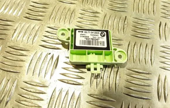 BMW X3 E83 Airbag deployment crash/impact sensor X0178534I 65773412005