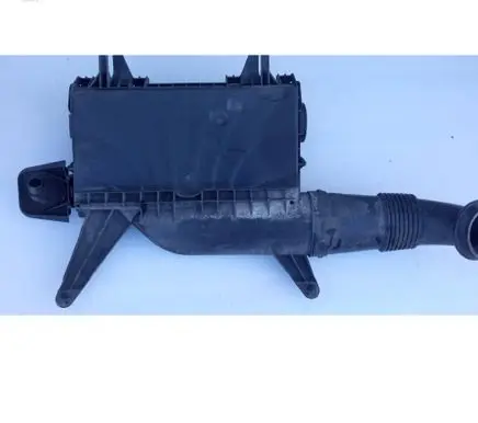 Mercedes-Benz Vito Viano W639 Air filter box 4619285924 A6395282506