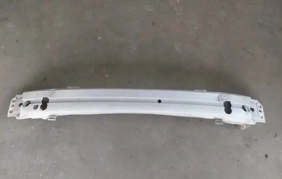 Volvo XC70 Front bumper cross member