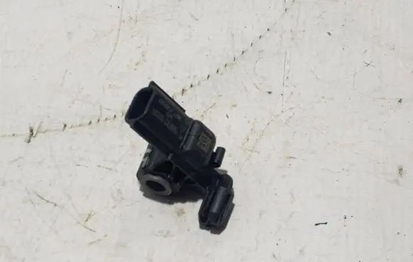 Mercedes-Benz Citan II Airbag deployment crash/impact sensor 988301833R