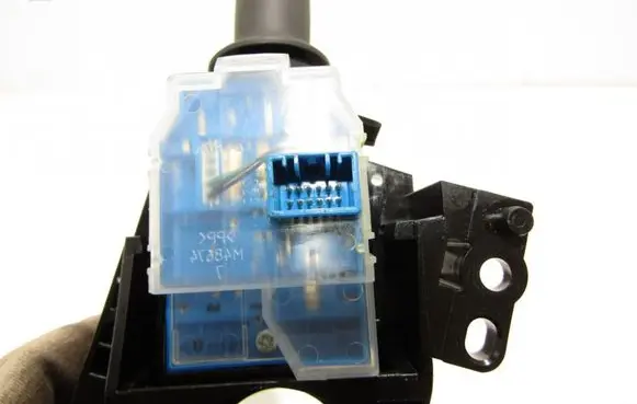 Multifunctional control switch/knob