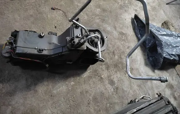 Jeep Wrangler Interior heater climate box assembly 55115210AD 56009391AI
