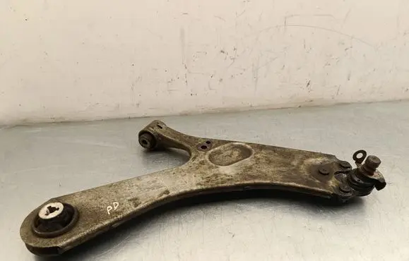 Peugeot 208 II Front lower control arm/wishbone 9829920980