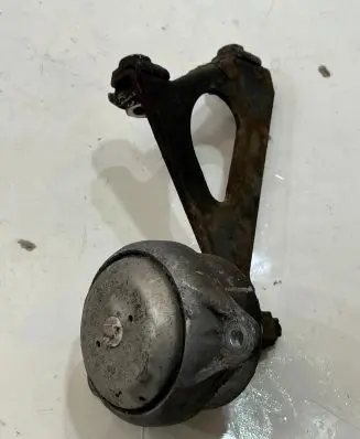 Porsche Cayman 987 Engine mount vacuum valve 99337504905