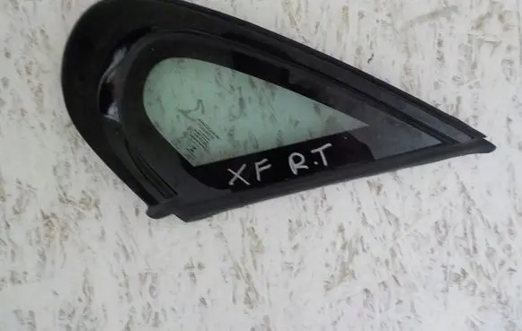Jaguar XF X260 Front triangle window/glass 87573840