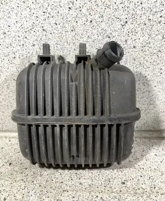 Audi A6 S6 C6 4F Vacuum air tank 8E0129955