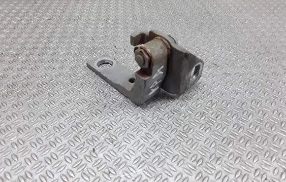 Ford Galaxy Front door lower hinge 6M21U22811AB