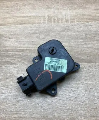 Renault Espace - Grand espace IV Air flap motor/actuator 52485400 0J0031338B