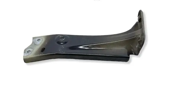 Skoda Octavia Mk3 (5E) Fender mounting bracket 5E0821141