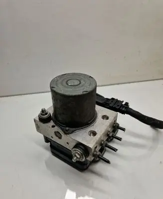Mercedes-Benz Sprinter W906 ABS Pump A9069001904