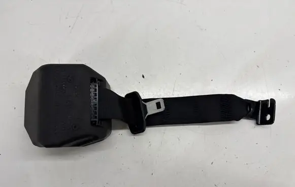 BMW X1 F48 F49 Rear seatbelt 7313385 7413987 72117313385