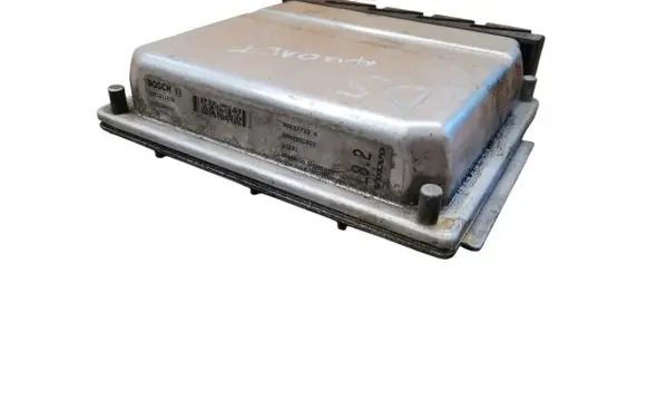 Volvo S60 Engine control unit/module 30637733A 03281 0281011078