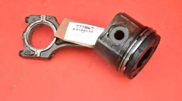 BMW 5 E39 Piston 