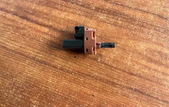 Mazda 2 Brake pedal sensor switch 2S6T70534AA