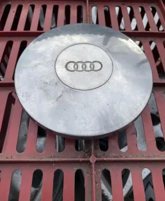 Audi 80 90 B2 Original wheel cap
