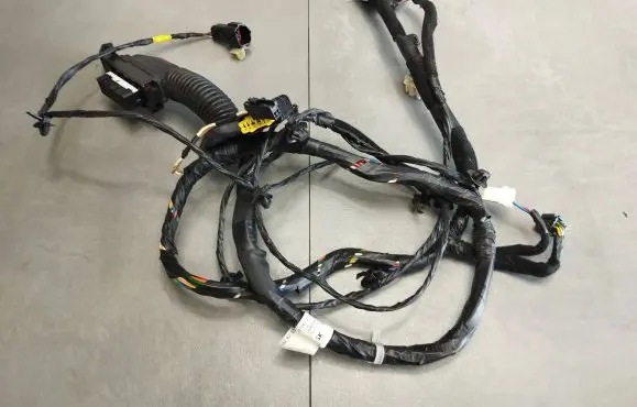 Hyundai ix35 Front door wiring loom/harness boot 916202Y180