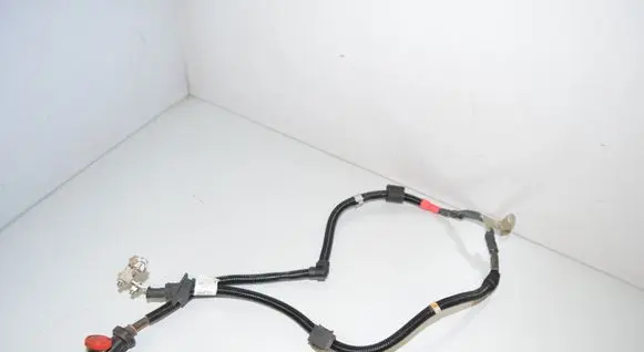 BMW 1 F40 Positive cable (battery) 8580059 12428580059