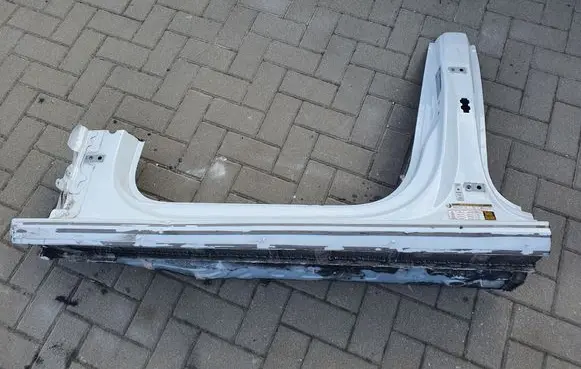 Audi A3 S3 8V Front sill (body part) 5QE803755 5Q0802581 5Q0802307