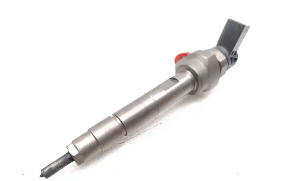 BMW 5 F10 F11 Fuel injector 7810702 0445110382