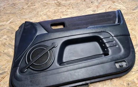 Lexus IS 200-300 Front door card panel trim 6777753010 6776353010