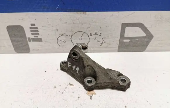 BMW 5 F10 F11 Fuel pump bracket 7810698