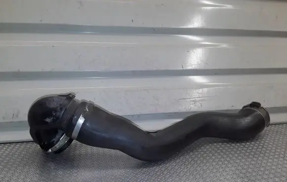 Opel Insignia A Intercooler hose/pipe 
